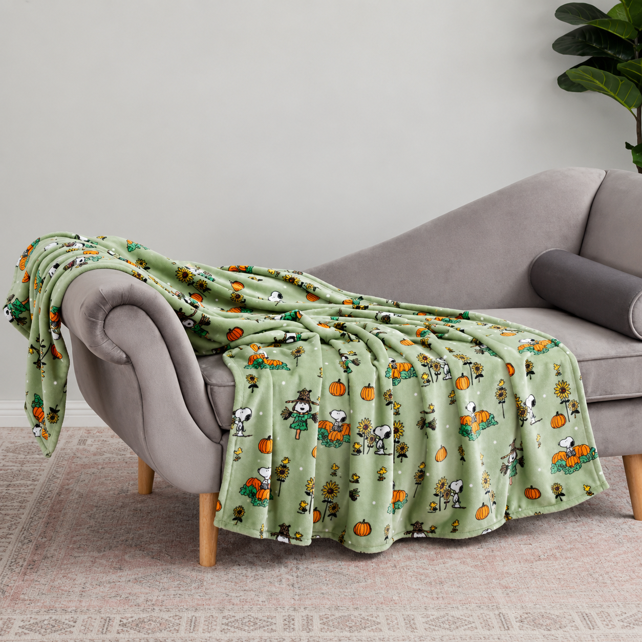 Peanuts Harvest Plush Throw